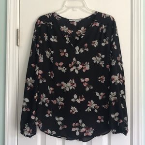 Violet and Claire Long Sleeve Top Size Lar…